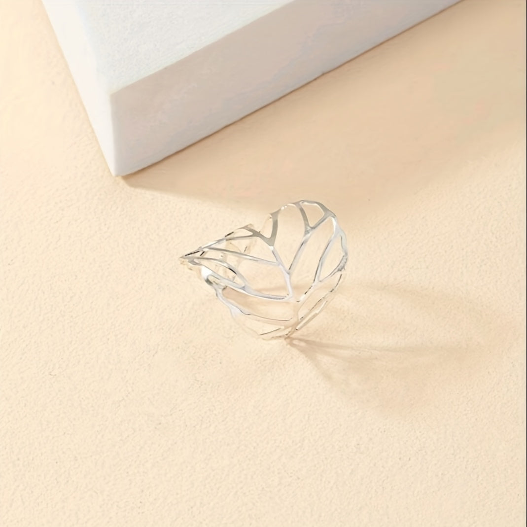 Anel Leaf Elegance